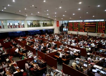 Mining, oil sectors advance in PSEi following Fitch boost